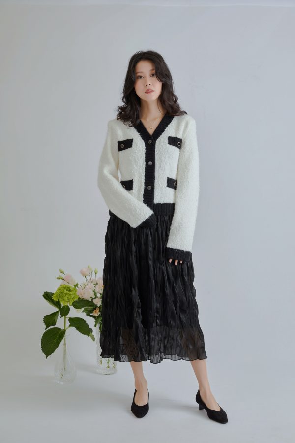 【S911511】✈️正韓🛫經典質感羊毛 V領針織造型口袋 短版上衣外套