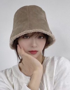 【H122316】✈️正韓🛫簡單時尚 亮面時尚好看 保暖羊羔毛帽
